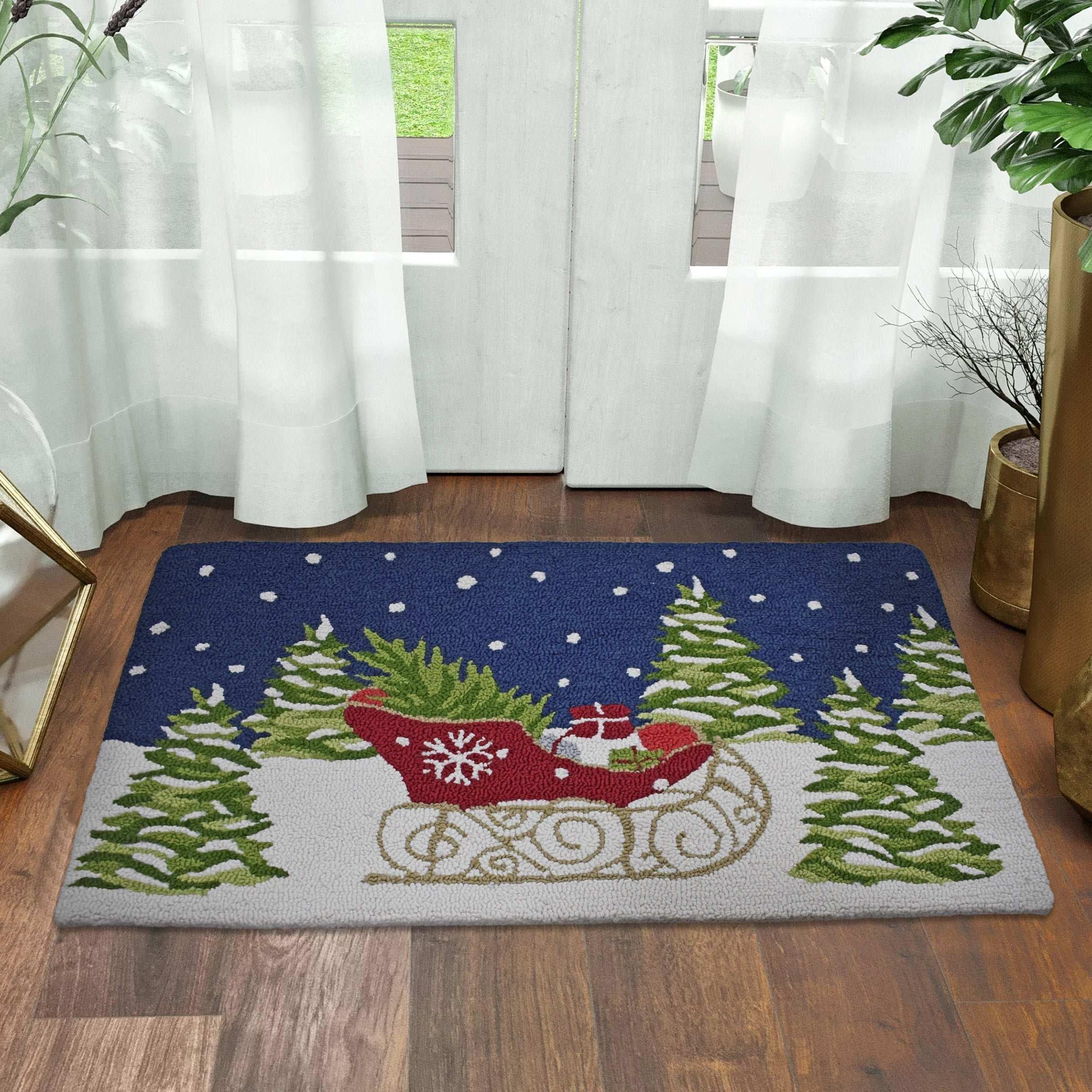 Holiday Hooked Accent Rug, 22" x 38"