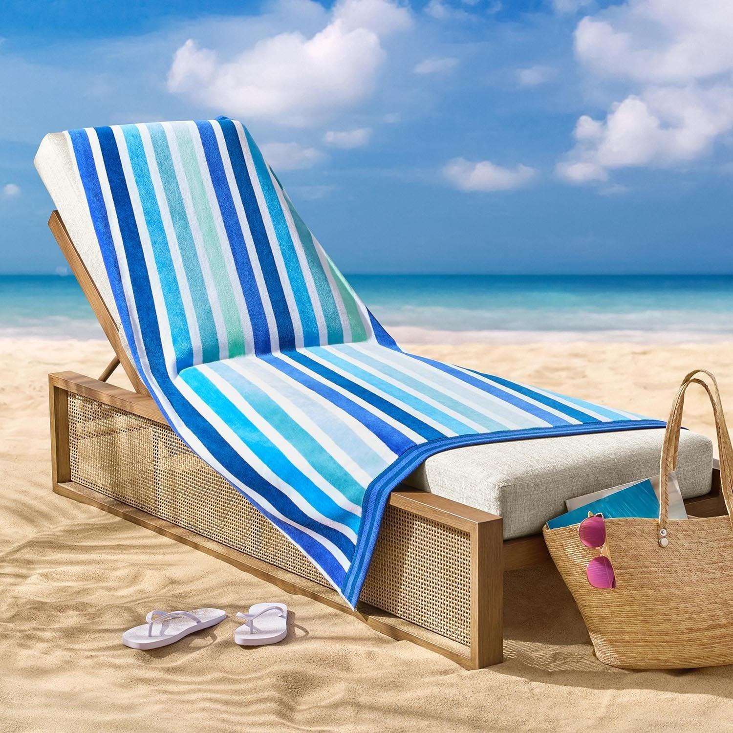 Member's Mark 2-Pack Oversized Beach Towel, 40" x 72"